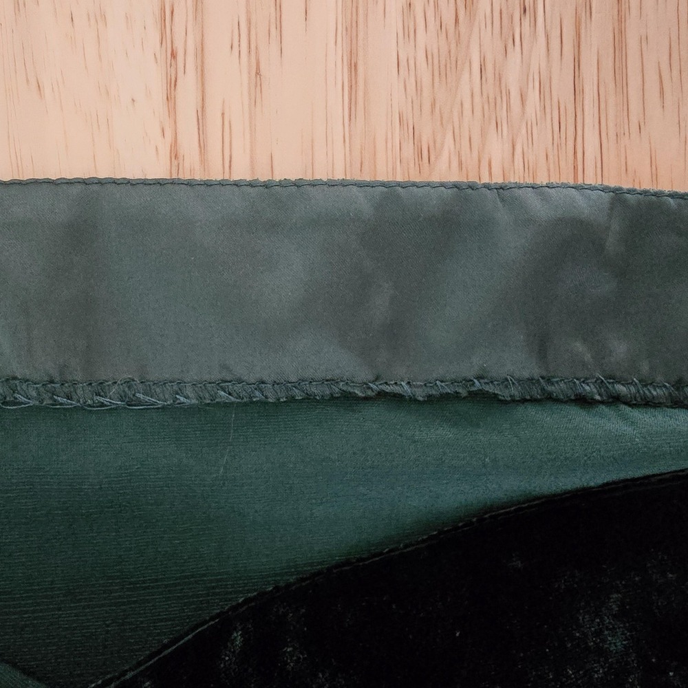 Hill House Home Dress Womens XS Green‎ The Nap Dress Velvet Ruffle Smocked Midi - Picture 11 of 13